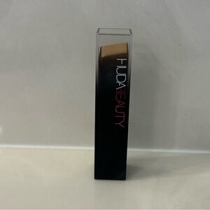 HUDA BEAUTY FauxFilter Foundation Sitck